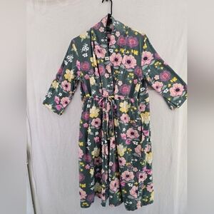 GOWNIES RECOVERY Nursing Wrap Robe. 3/4 Sleeve Gray Pink Floral. Ladies Sz M/L